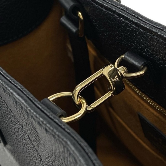 Authentic Louis Vuitton NEW ON-THE-GO MM Empreinte black tote 🔥 🎁 - Picture 11 of 15